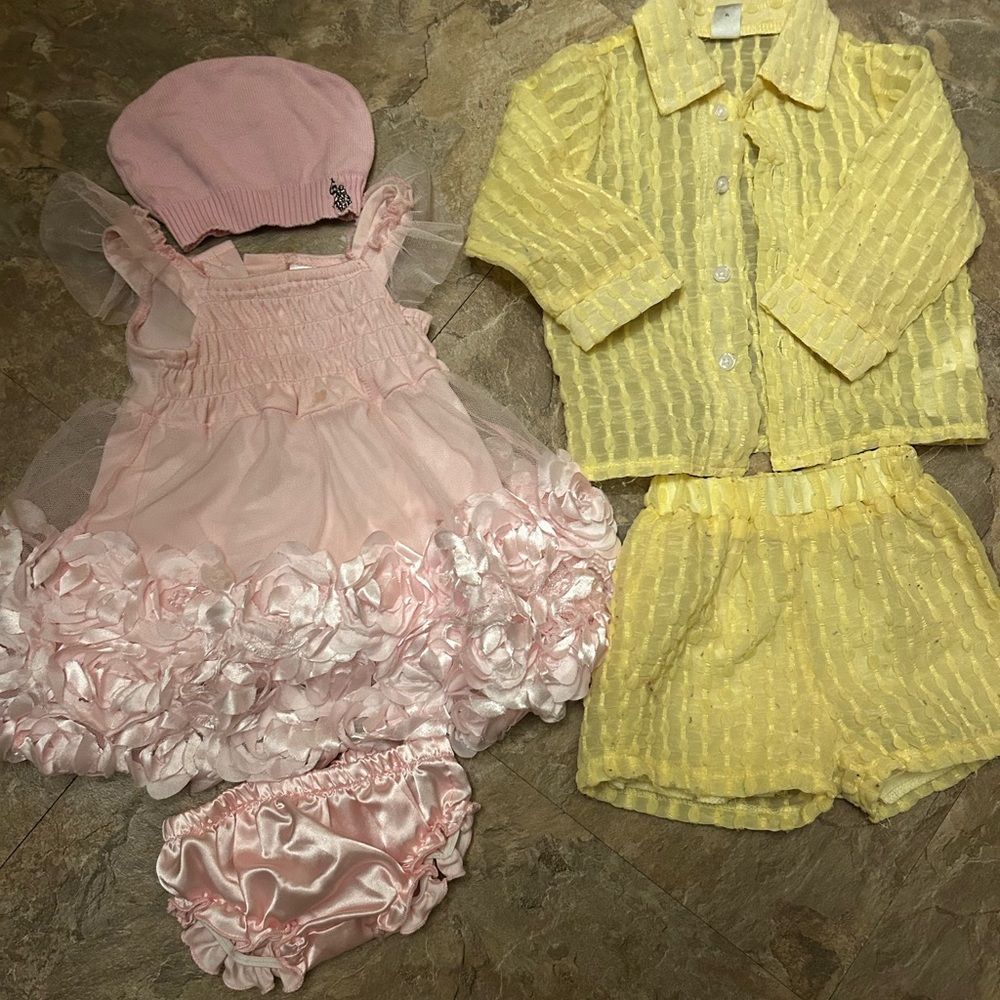 Assorted Baby Clothing Bundle Set - Picture 2 of 4